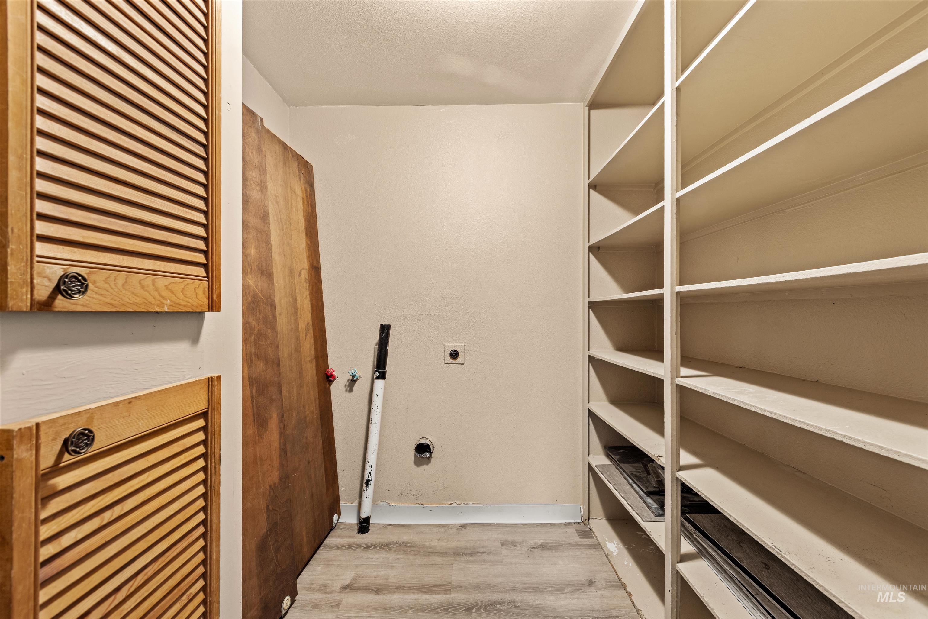 315 S Diamond St, Nampa, Idaho 83686, 3 Bedrooms, 2 Bathrooms, Residential Income For Sale, Price $450,000,MLS 98972150