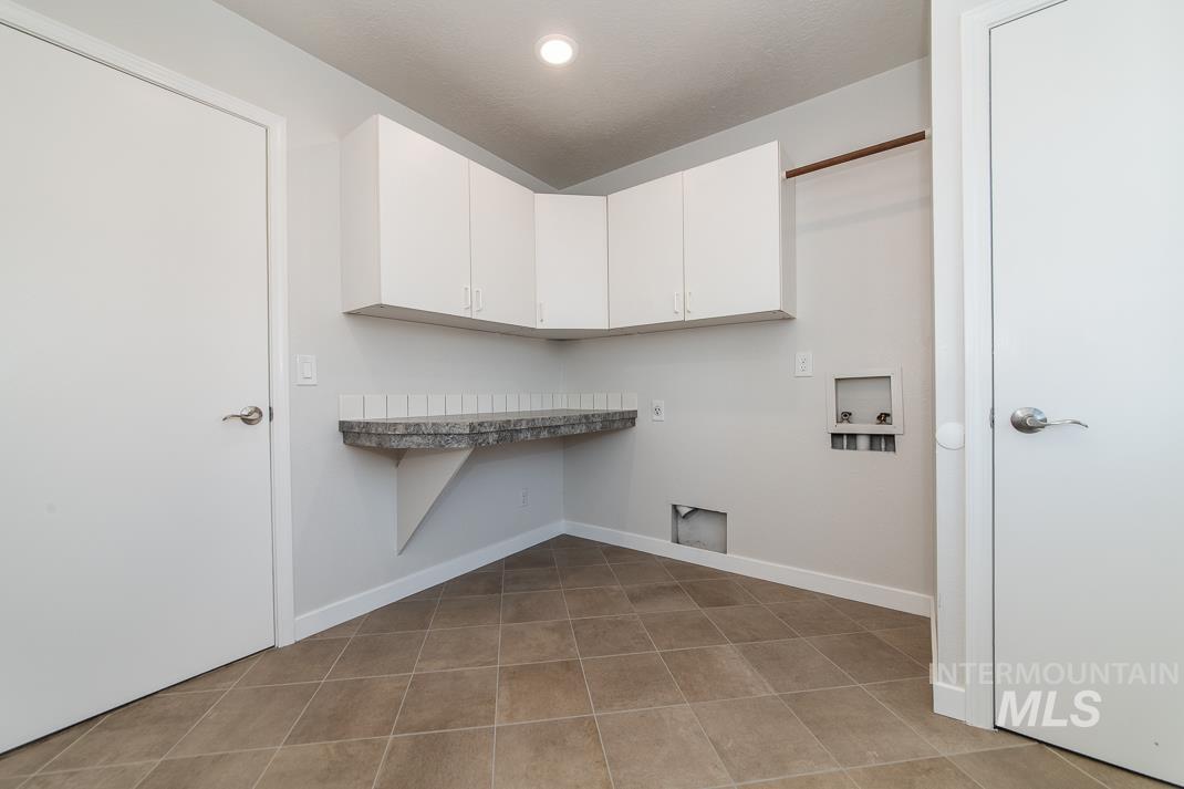 480 E Easy St, Kuna, Idaho 83634-2114, 3 Bedrooms, 1 Bathroom, Residential For Sale, Price $349,000,MLS 98972151