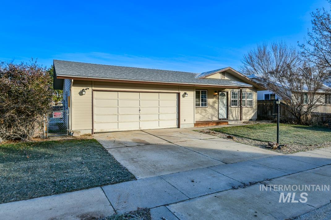 480 E Easy St, Kuna, Idaho 83634-2114, 3 Bedrooms, 1 Bathroom, Residential For Sale, Price $349,000,MLS 98972151