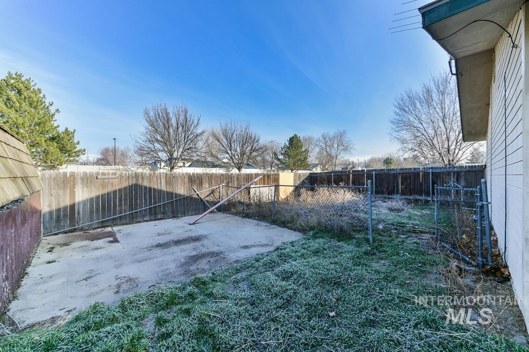 480 E Easy St, Kuna, Idaho 83634-2114, 3 Bedrooms, 1 Bathroom, Residential For Sale, Price $349,000,MLS 98972151