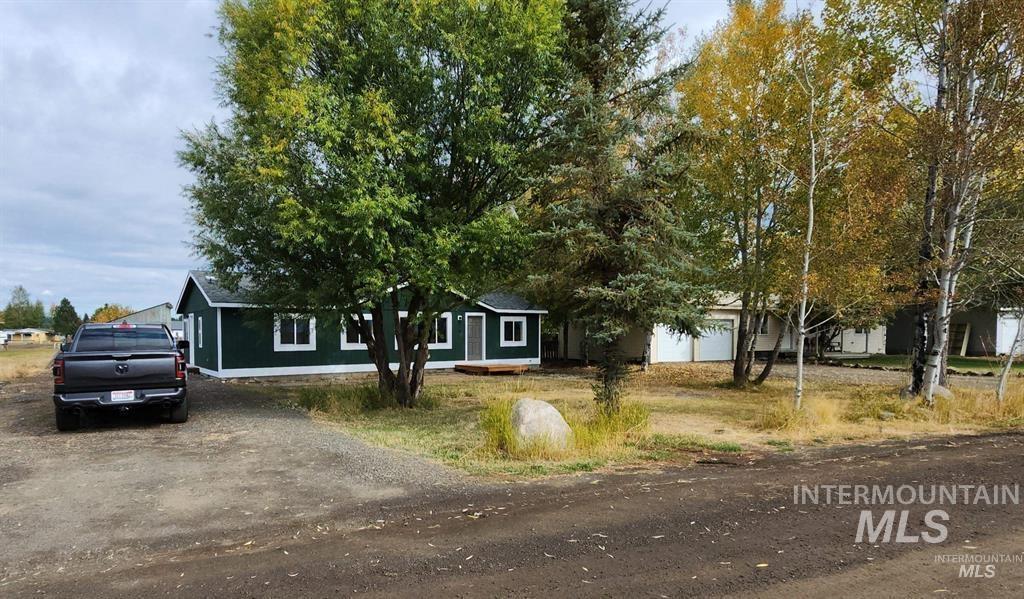 406 Wiley St., New Meadows, Idaho 83654, 3 Bedrooms, 2 Bathrooms, Residential For Sale, Price $320,000,MLS 98972154
