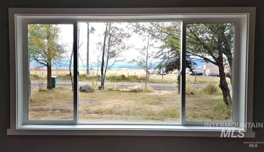 406 Wiley St., New Meadows, Idaho 83654, 3 Bedrooms, 2 Bathrooms, Residential For Sale, Price $320,000,MLS 98972154