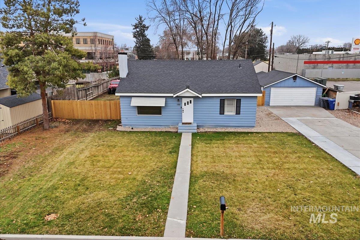 120 Mead St, Caldwell, Idaho 83605-0000, 2 Bedrooms, 1 Bathroom, Residential For Sale, Price $335,000,MLS 98972160