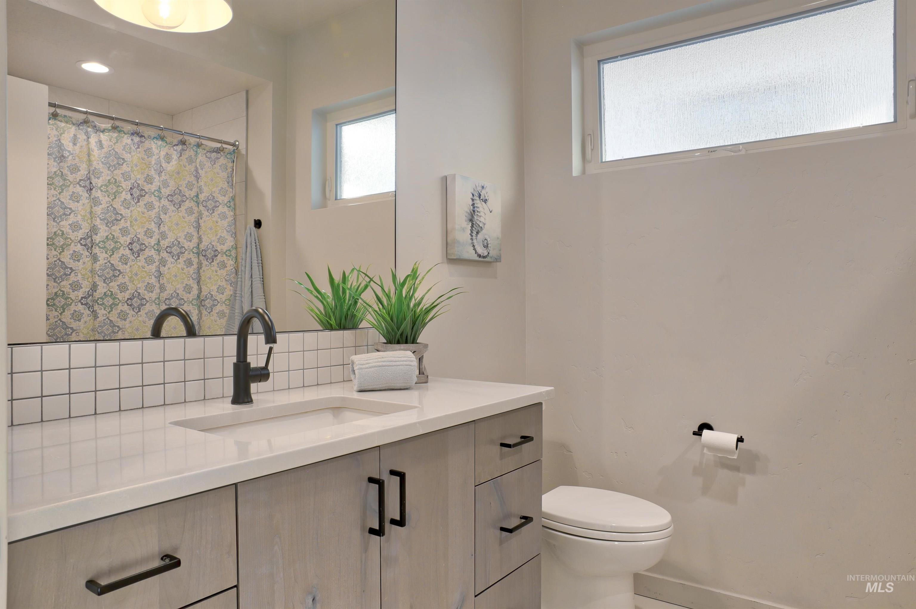 4148 E Copper Point, Meridian, Idaho 83642, 3 Bedrooms, 2.5 Bathrooms, Residential For Sale, Price $997,773,MLS 98972162