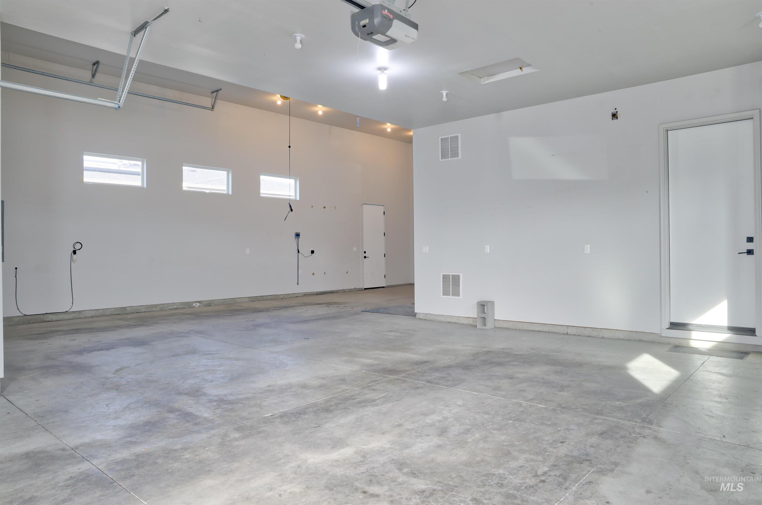 4148 E Copper Point, Meridian, Idaho 83642, 3 Bedrooms, 2.5 Bathrooms, Residential For Sale, Price $997,773,MLS 98972162