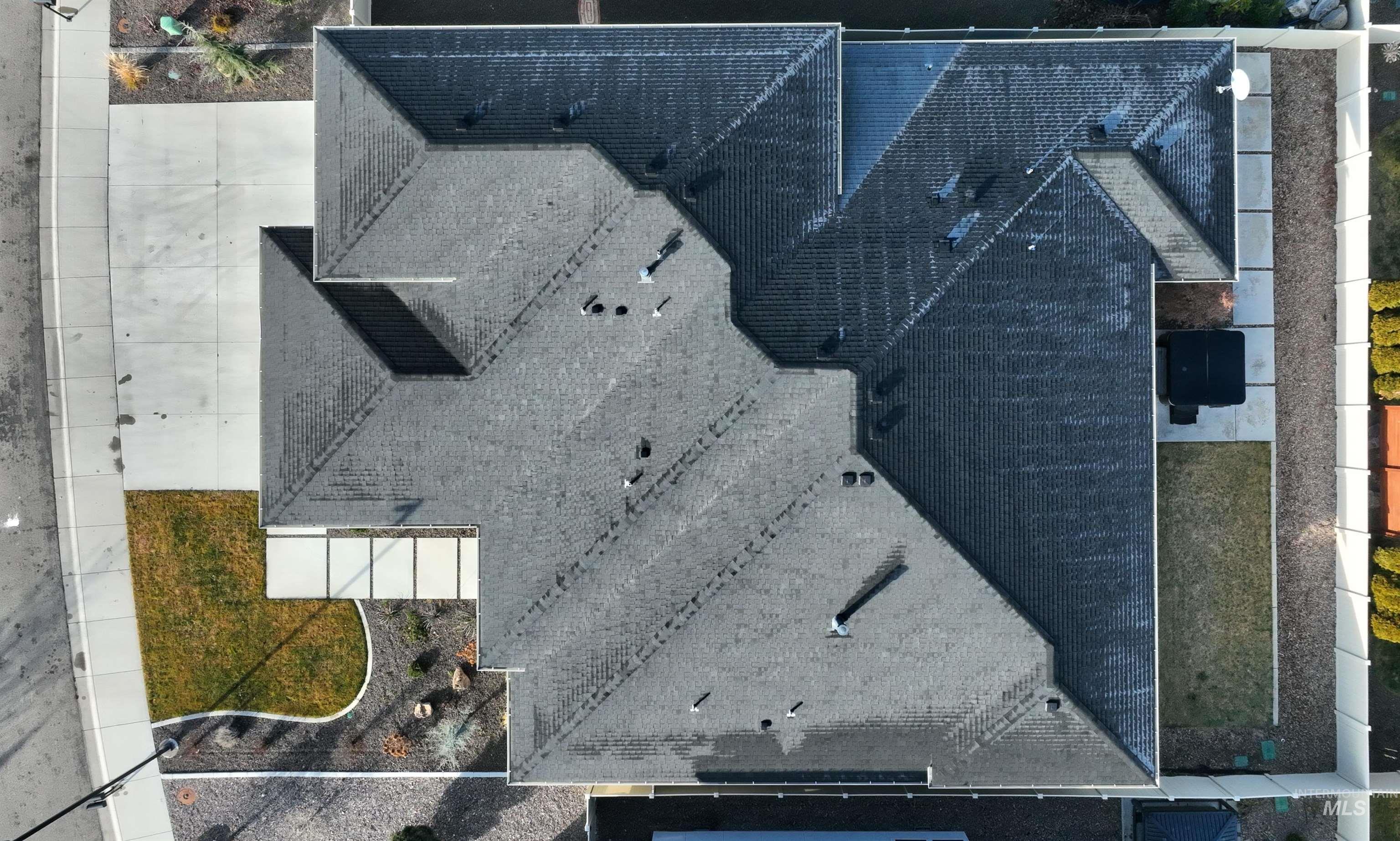 4148 E Copper Point, Meridian, Idaho 83642, 3 Bedrooms, 2.5 Bathrooms, Residential For Sale, Price $997,773,MLS 98972162