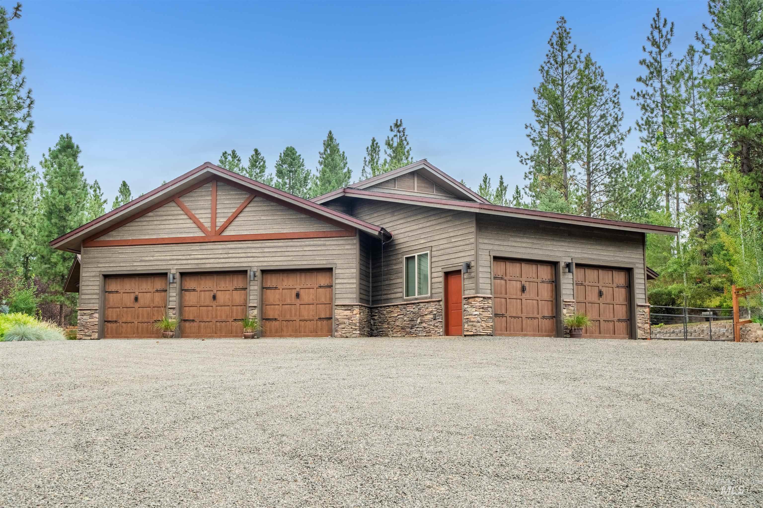2755 West Pine Dr, New Meadows, Idaho 83654, 3 Bedrooms, 2.5 Bathrooms, Residential For Sale, Price $1,690,000,MLS 98972163