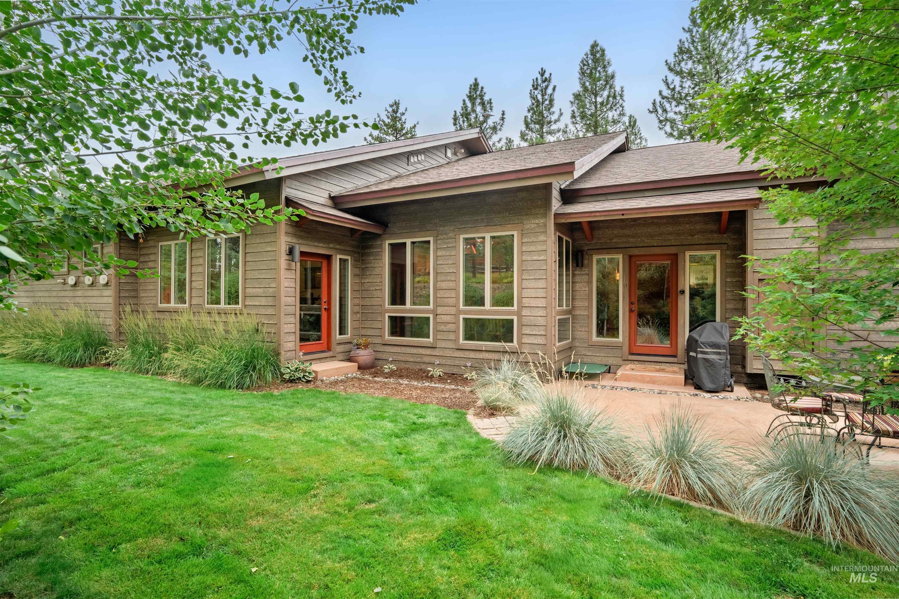 2755 West Pine Dr, New Meadows, Idaho 83654, 3 Bedrooms, 2.5 Bathrooms, Residential For Sale, Price $1,690,000,MLS 98972163