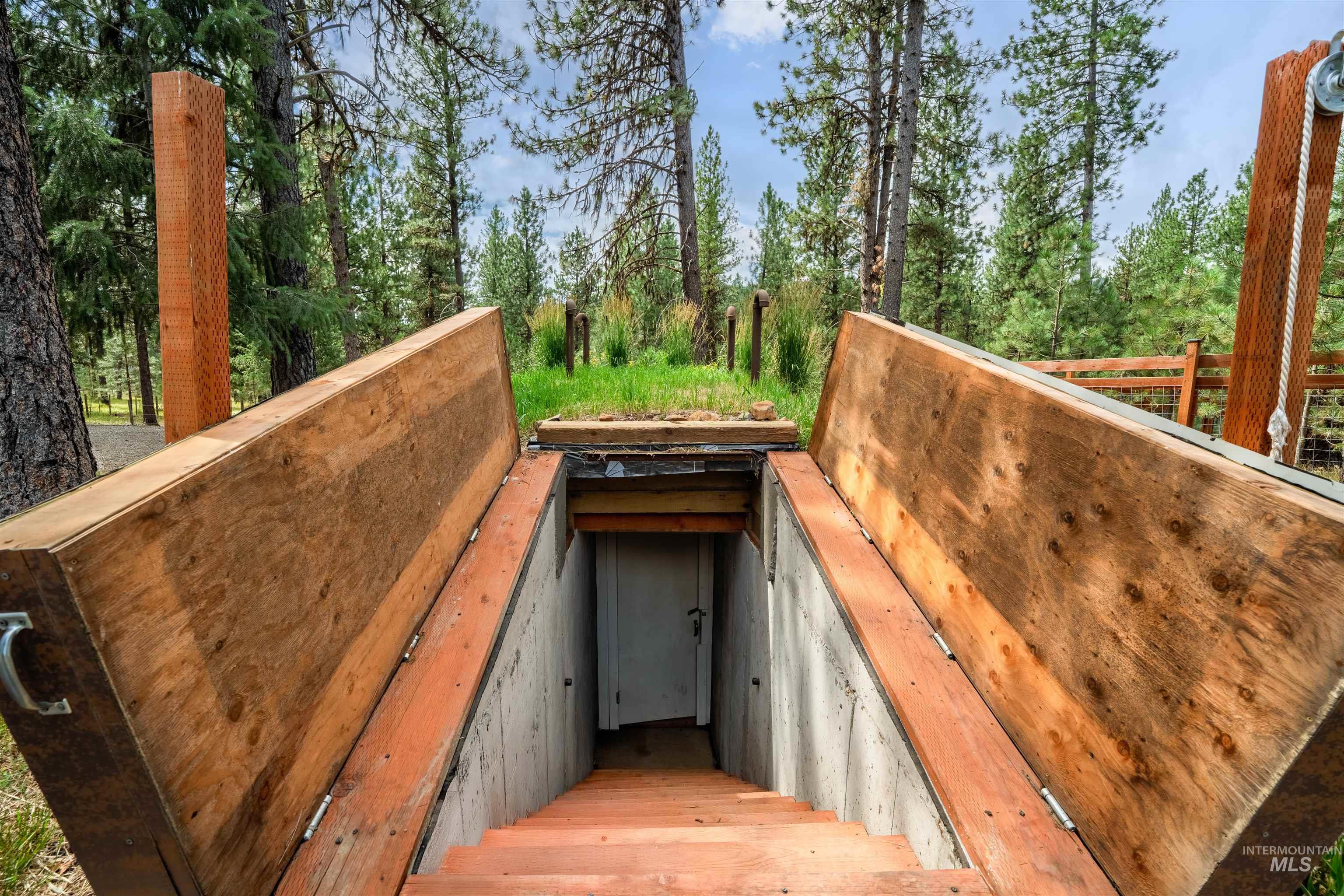 2755 West Pine Dr, New Meadows, Idaho 83654, 3 Bedrooms, 2.5 Bathrooms, Residential For Sale, Price $1,690,000,MLS 98972163