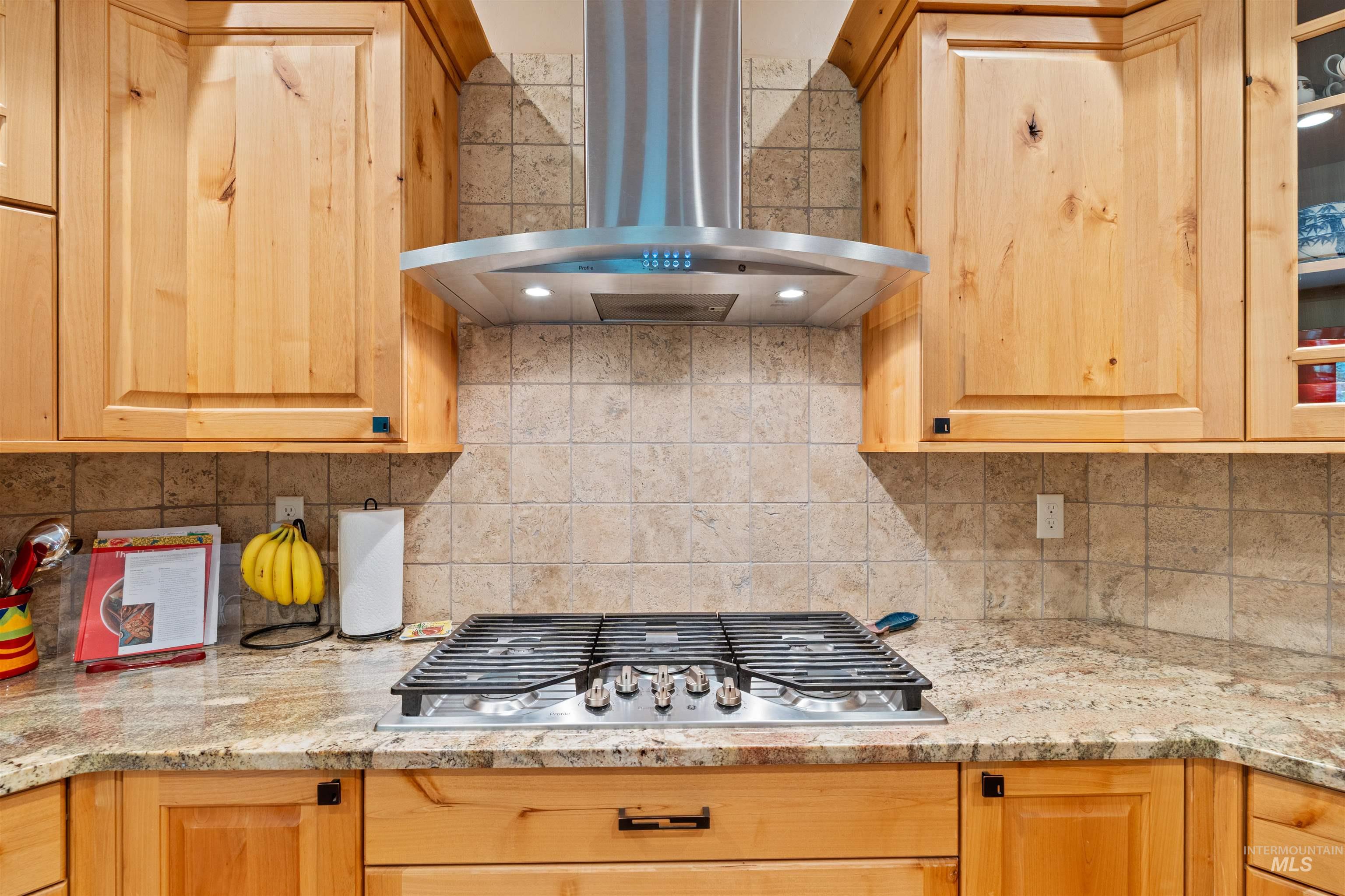 2755 West Pine Dr, New Meadows, Idaho 83654, 3 Bedrooms, 2.5 Bathrooms, Residential For Sale, Price $1,690,000,MLS 98972163