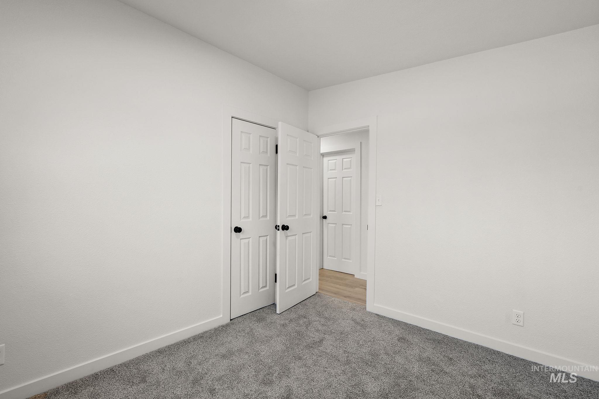 5338 W Spaulding St., Boise, Idaho 83705, 5 Bedrooms, 2 Bathrooms, Residential For Sale, Price $519,000,MLS 98972167