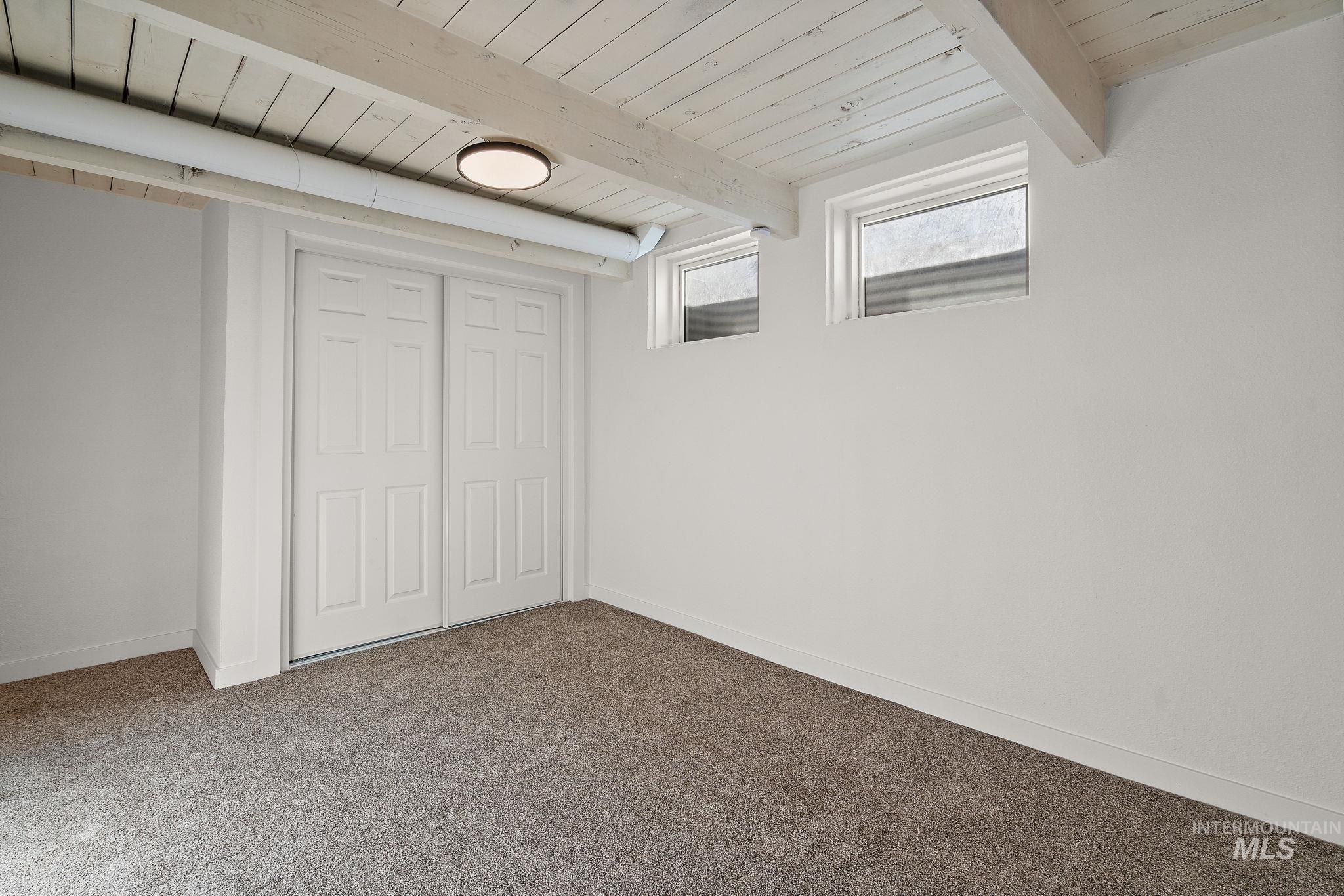 5338 W Spaulding St., Boise, Idaho 83705, 5 Bedrooms, 2 Bathrooms, Residential For Sale, Price $519,000,MLS 98972167