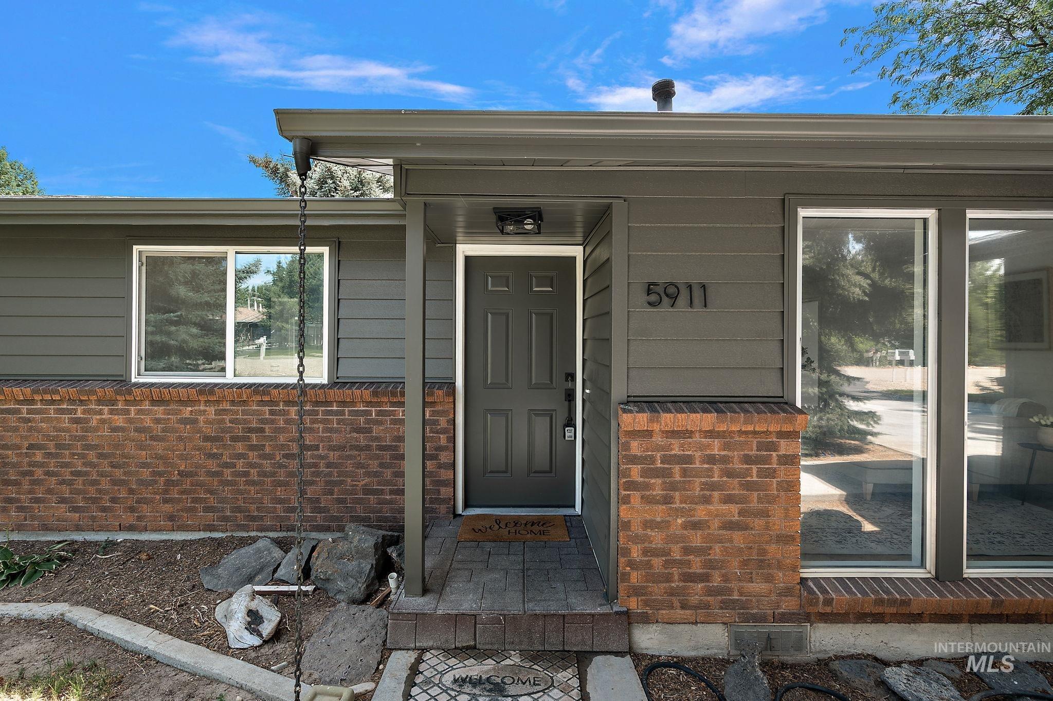 5911 Clark, Nampa, Idaho 83687, 3 Bedrooms, 2 Bathrooms, Residential For Sale, Price $469,000,MLS 98972168