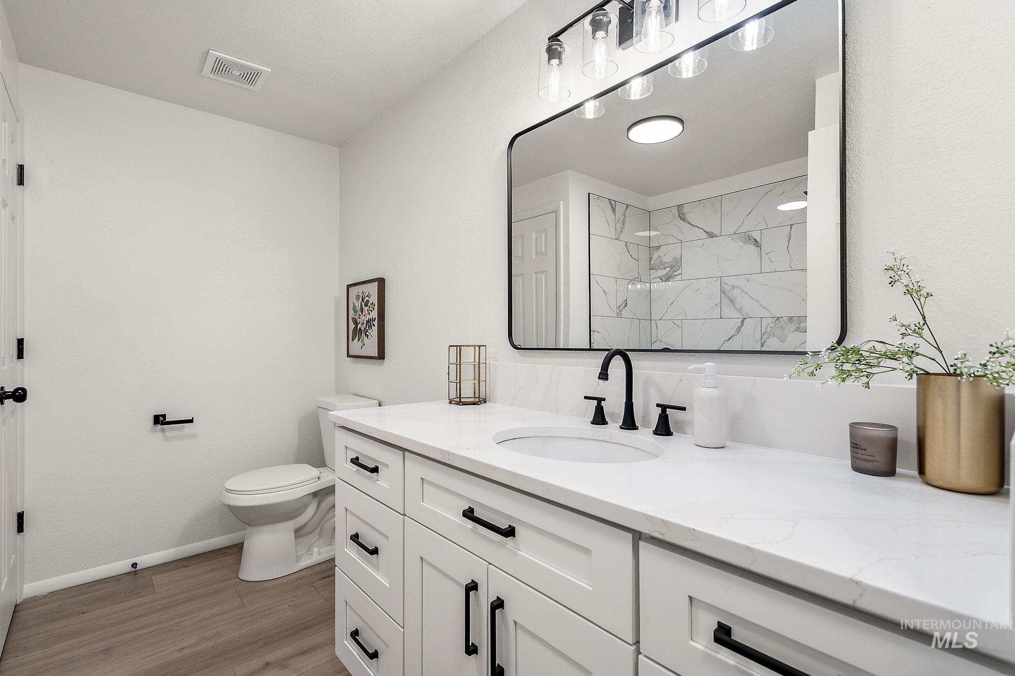 5911 Clark, Nampa, Idaho 83687, 3 Bedrooms, 2 Bathrooms, Residential For Sale, Price $469,000,MLS 98972168