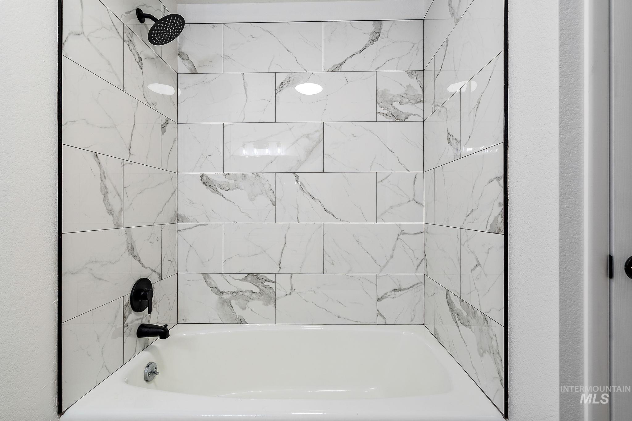 5911 Clark, Nampa, Idaho 83687, 3 Bedrooms, 2 Bathrooms, Residential For Sale, Price $469,000,MLS 98972168