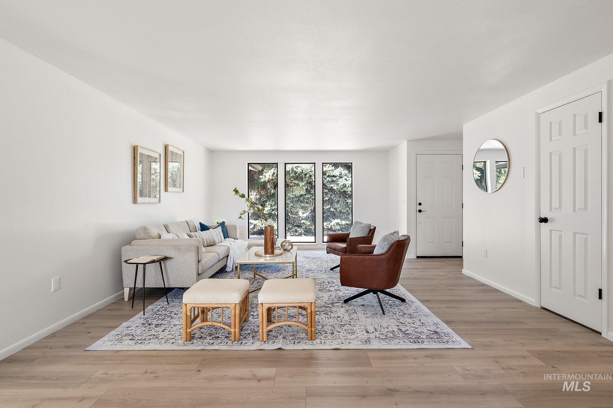 5911 Clark, Nampa, Idaho 83687, 3 Bedrooms, 2 Bathrooms, Residential For Sale, Price $469,000,MLS 98972168