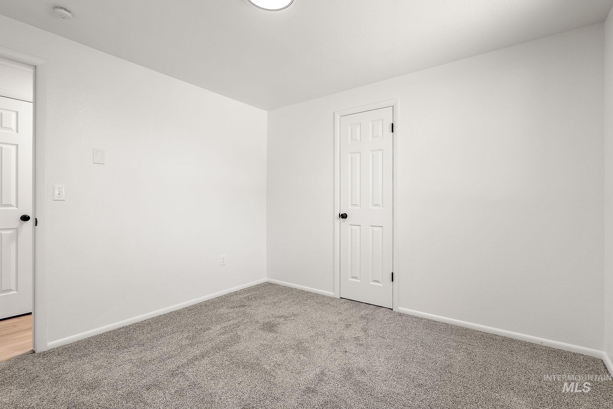 5911 Clark, Nampa, Idaho 83687, 3 Bedrooms, 2 Bathrooms, Residential For Sale, Price $469,000,MLS 98972168