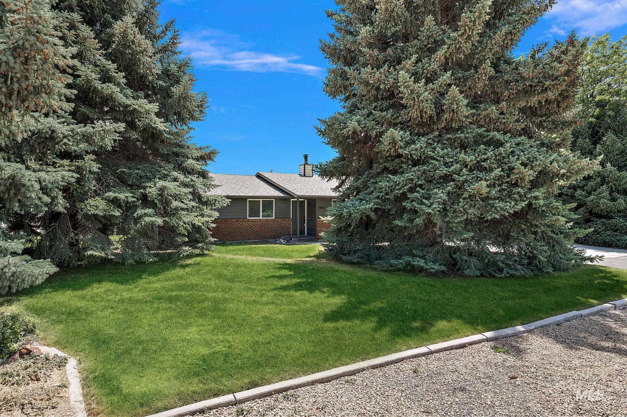 5911 Clark, Nampa, Idaho 83687, 3 Bedrooms, 2 Bathrooms, Residential For Sale, Price $469,000,MLS 98972168