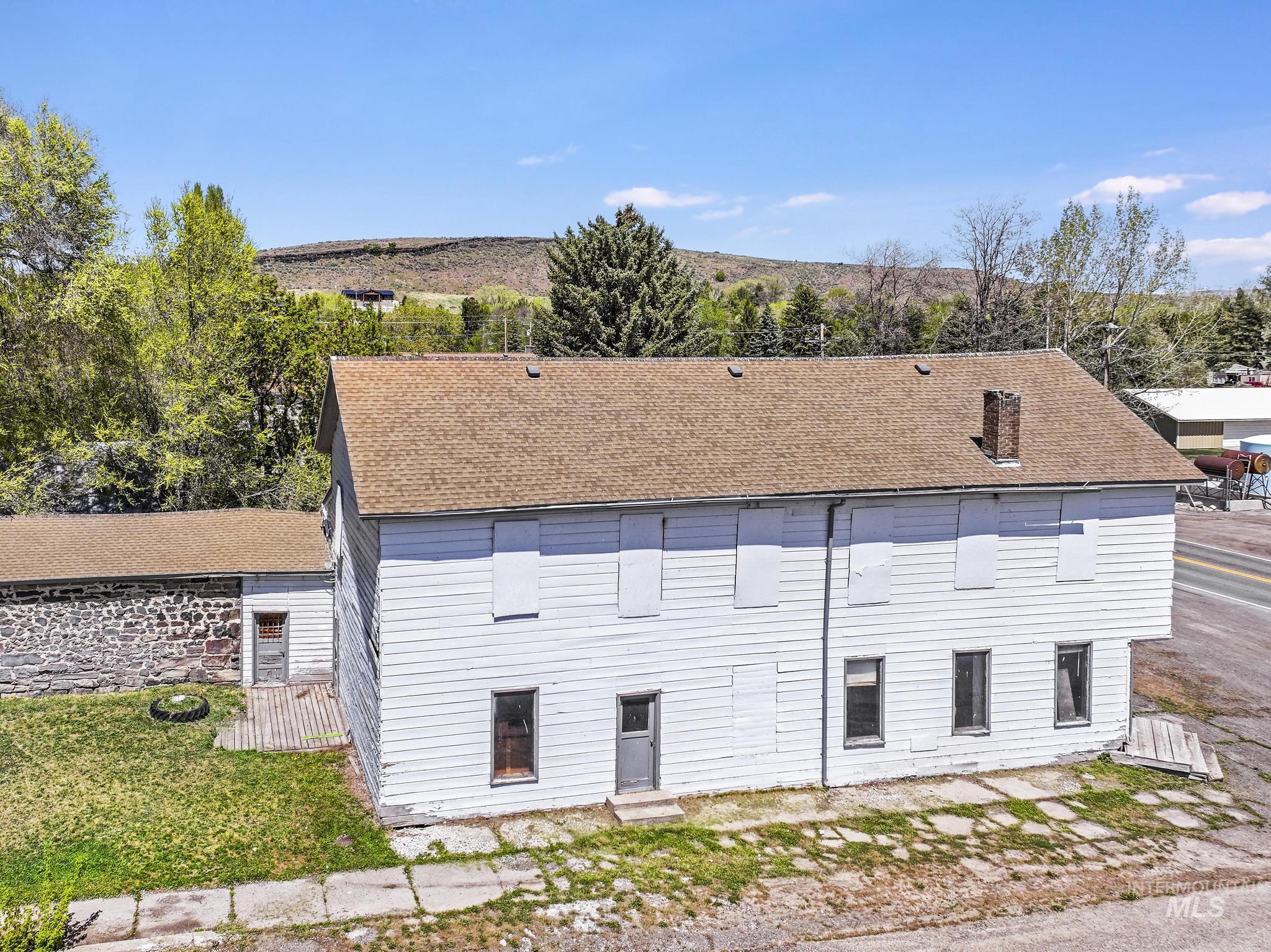 249 Main Street, Albion, Idaho 83311-0000, 2 Bedrooms, 6 Rooms, Business/Commercial For Sale, Price $150,000,MLS 98972170
