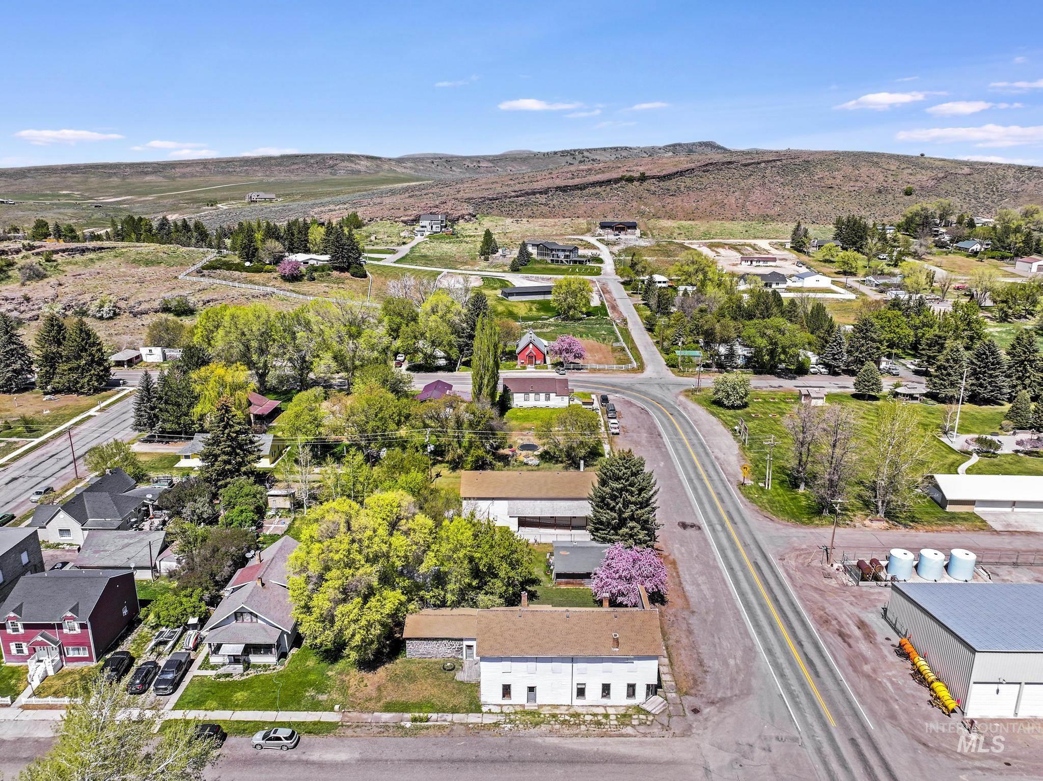 249 Main Street, Albion, Idaho 83311-0000, 2 Bedrooms, 6 Rooms, Business/Commercial For Sale, Price $150,000,MLS 98972170