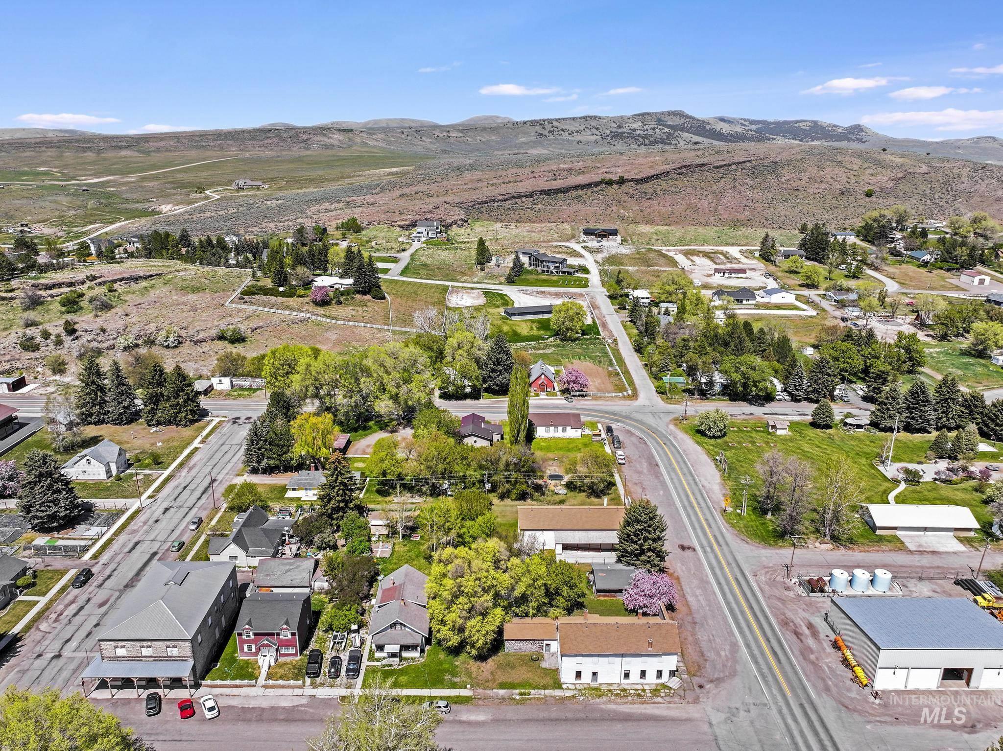 249 Main Street, Albion, Idaho 83311-0000, 2 Bedrooms, 6 Rooms, Business/Commercial For Sale, Price $150,000,MLS 98972170