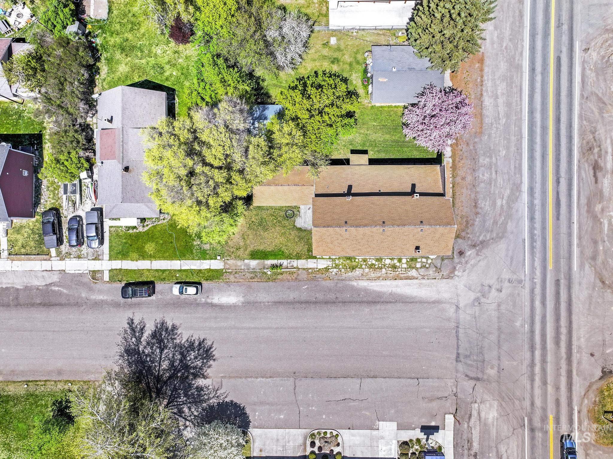 249 Main Street, Albion, Idaho 83311-0000, 2 Bedrooms, 6 Rooms, Business/Commercial For Sale, Price $150,000,MLS 98972170