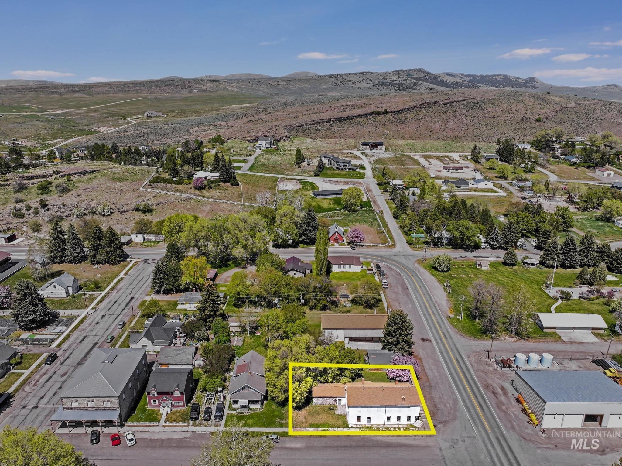 249 Main Street, Albion, Idaho 83311-0000, 2 Bedrooms, 6 Rooms, Business/Commercial For Sale, Price $150,000,MLS 98972170