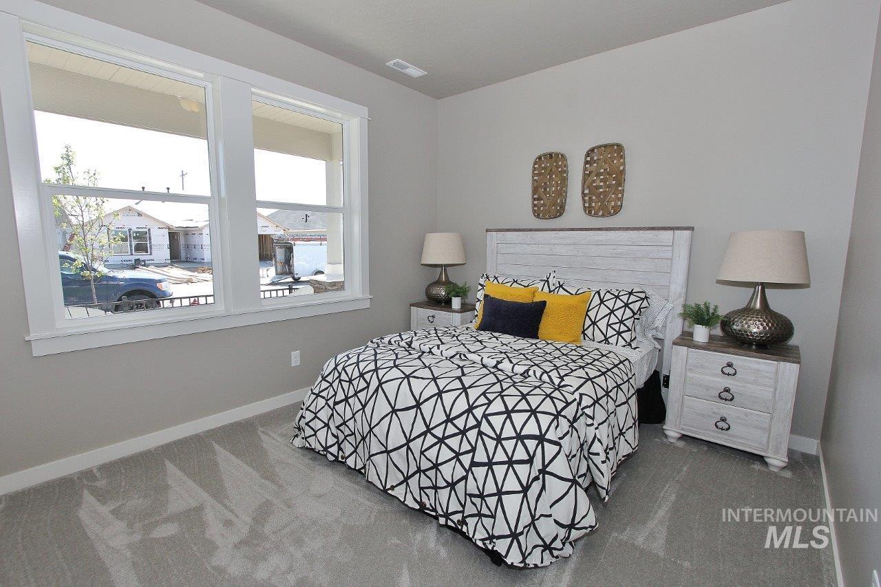 3553 N Eleanor Way, Star, Idaho 83669, 3 Bedrooms, 2 Bathrooms, Residential For Sale, Price $524,990,MLS 98972173