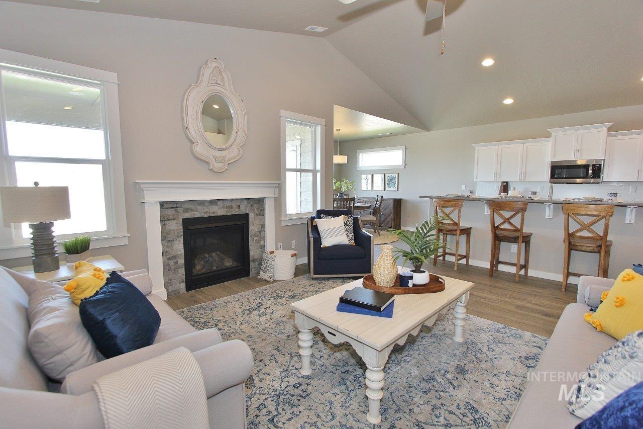 3553 N Eleanor Way, Star, Idaho 83669, 3 Bedrooms, 2 Bathrooms, Residential For Sale, Price $524,990,MLS 98972173