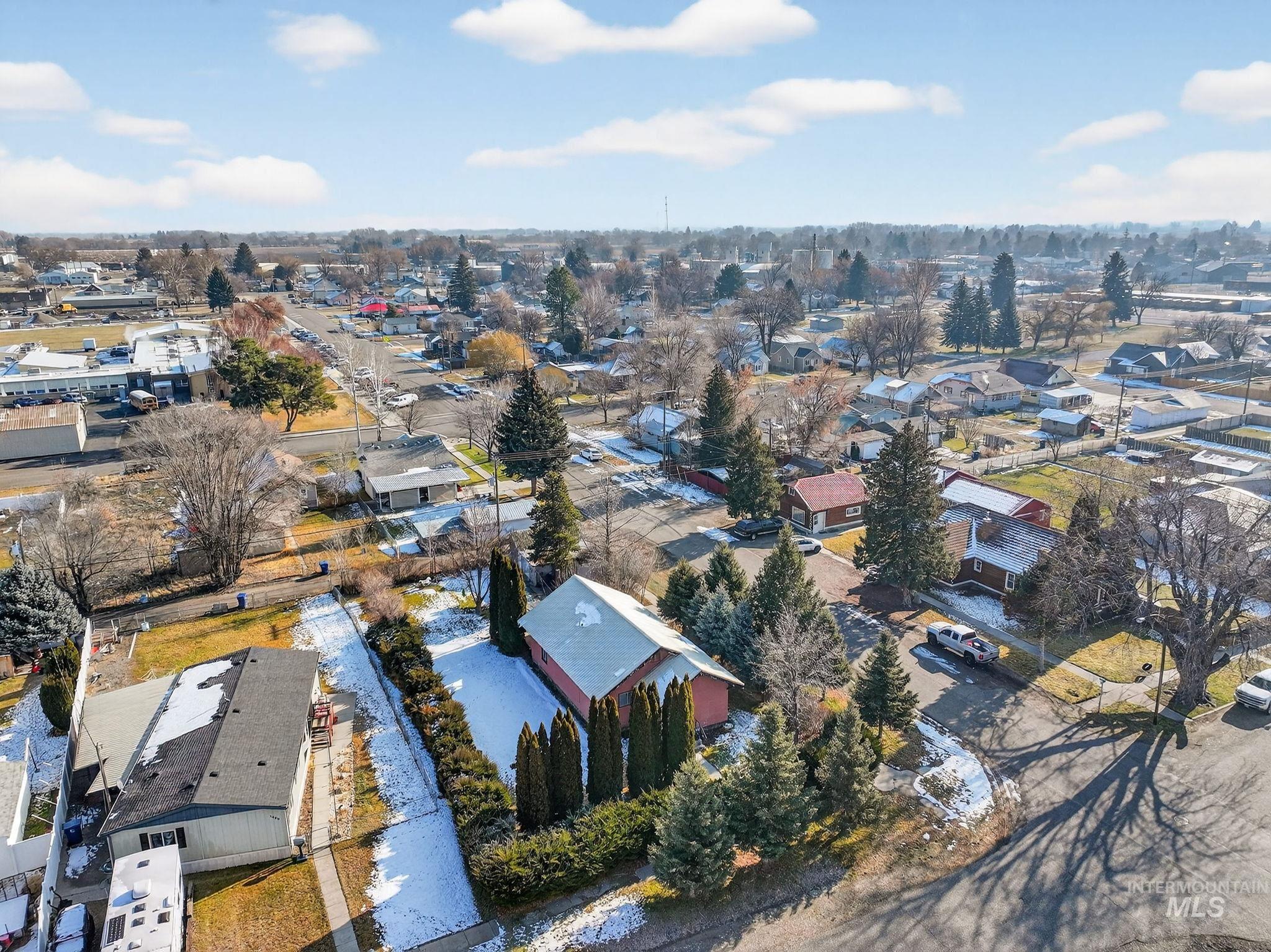 1002 E Street, Rupert, Idaho 83350, 2 Bedrooms, 1 Bathroom, Residential For Sale, Price $289,000,MLS 98972174