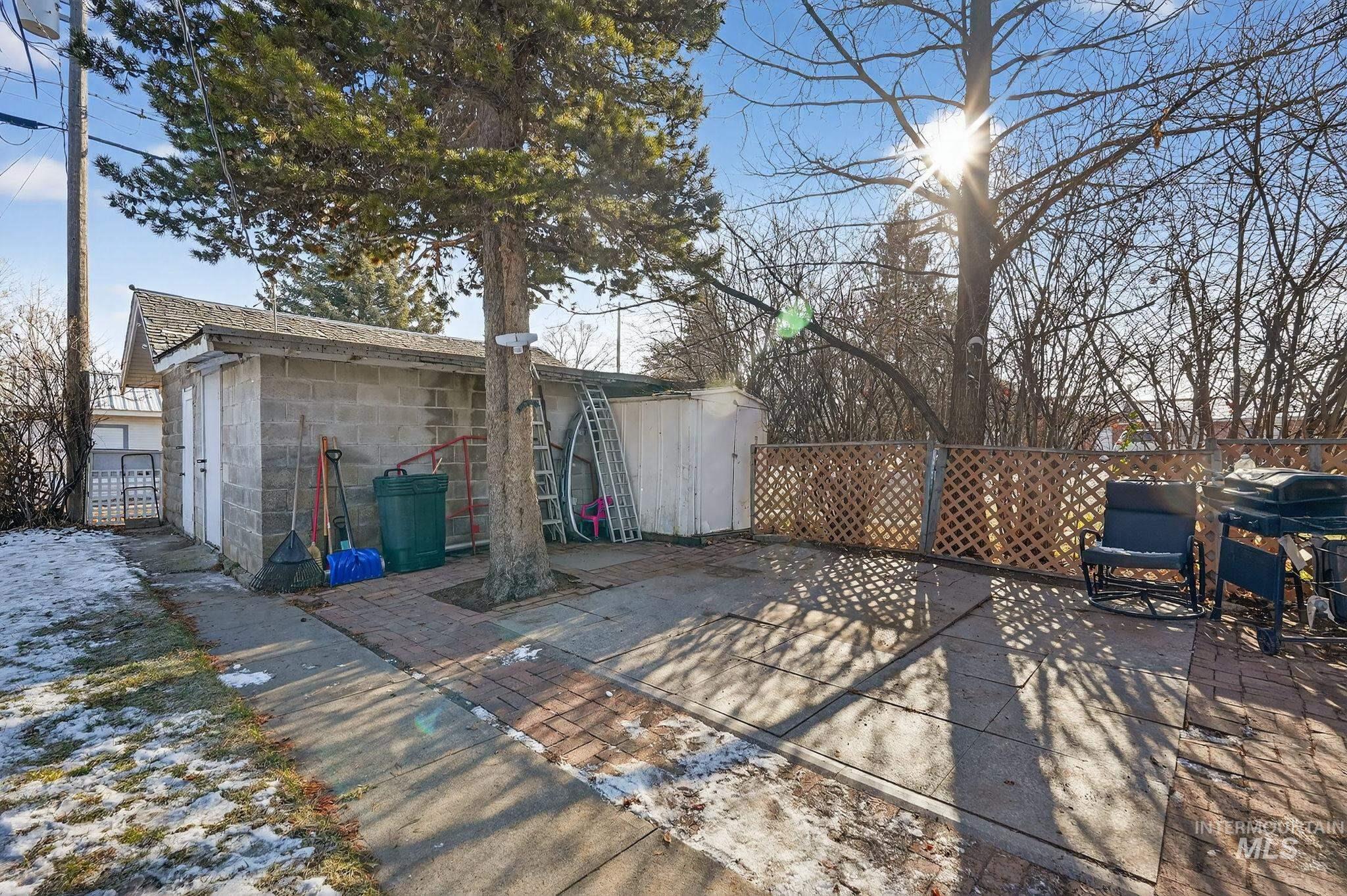 1002 E Street, Rupert, Idaho 83350, 2 Bedrooms, 1 Bathroom, Residential For Sale, Price $289,000,MLS 98972174