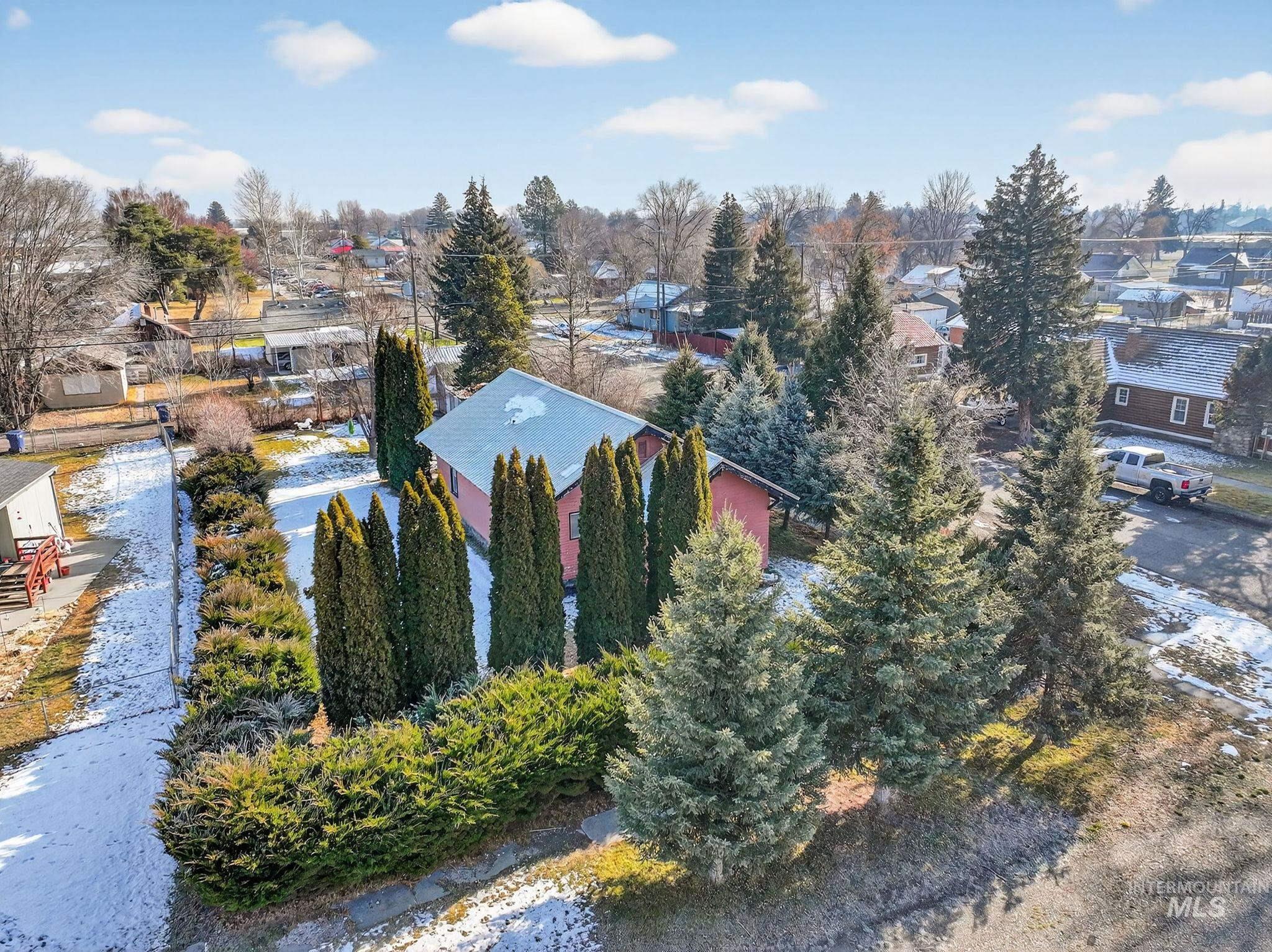 1002 E Street, Rupert, Idaho 83350, 2 Bedrooms, 1 Bathroom, Residential For Sale, Price $289,000,MLS 98972174