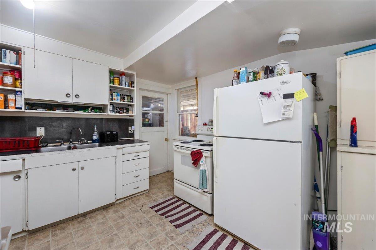 224 E 5th Ave, Jerome, Idaho 83338, 3 Bedrooms, 1 Bathroom, Residential For Sale, Price $239,900,MLS 98972175