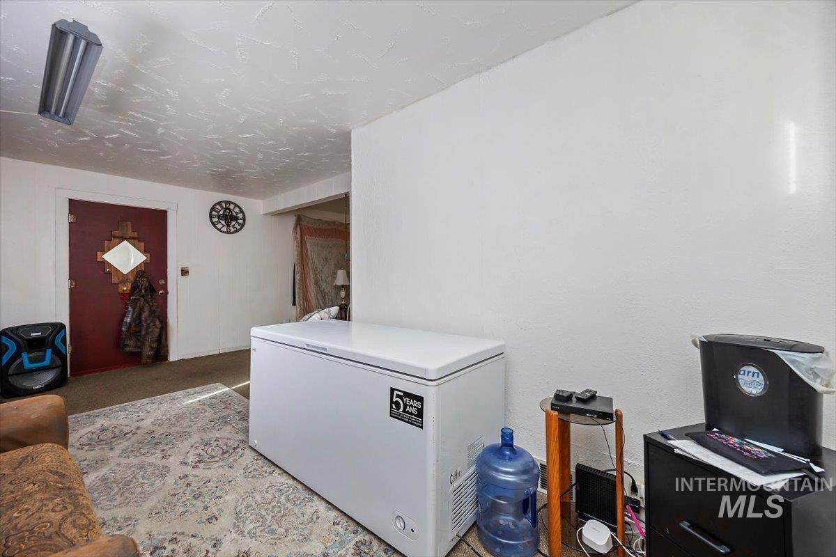 224 E 5th Ave, Jerome, Idaho 83338, 3 Bedrooms, 1 Bathroom, Residential For Sale, Price $239,900,MLS 98972175