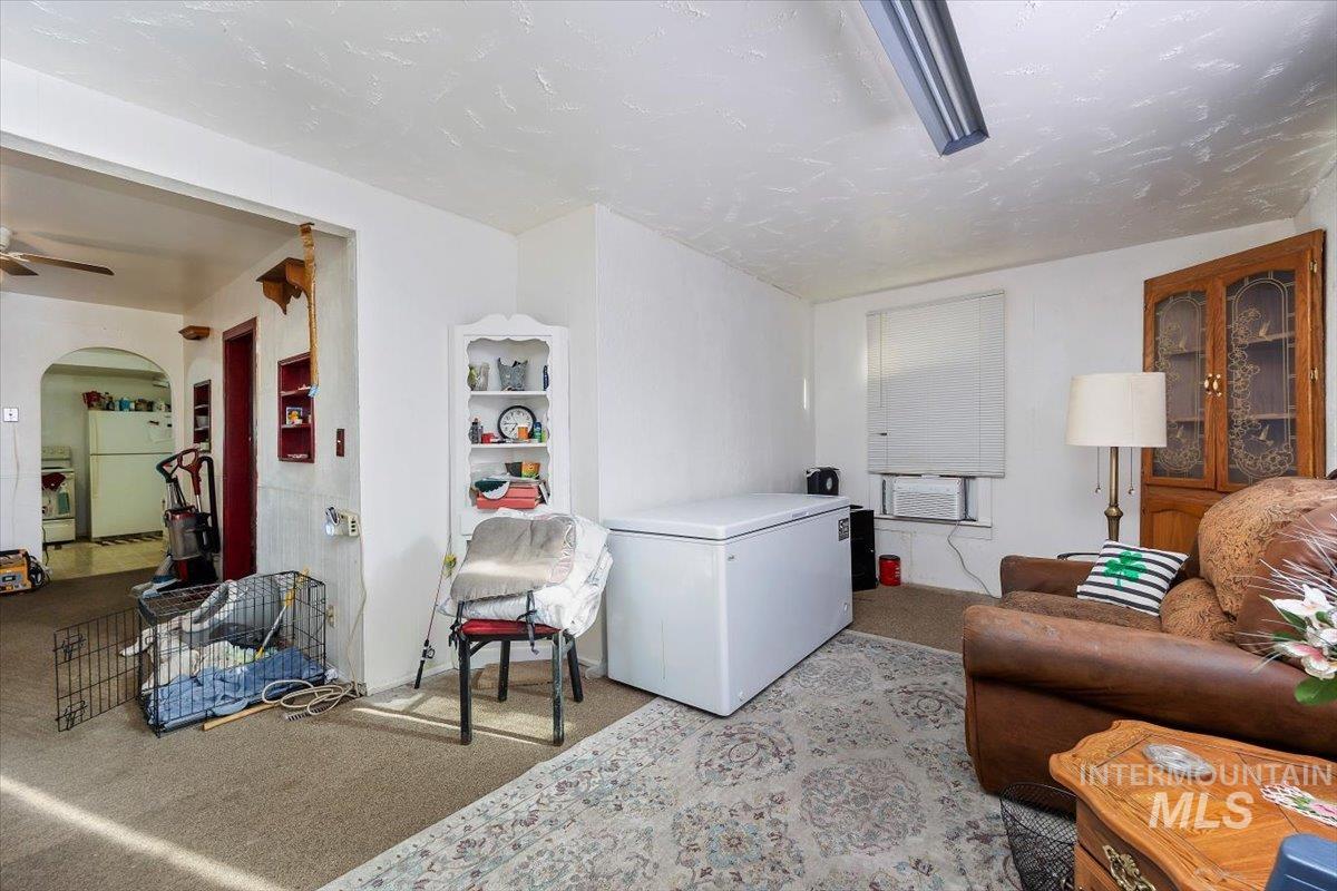 224 E 5th Ave, Jerome, Idaho 83338, 3 Bedrooms, 1 Bathroom, Residential For Sale, Price $239,900,MLS 98972175