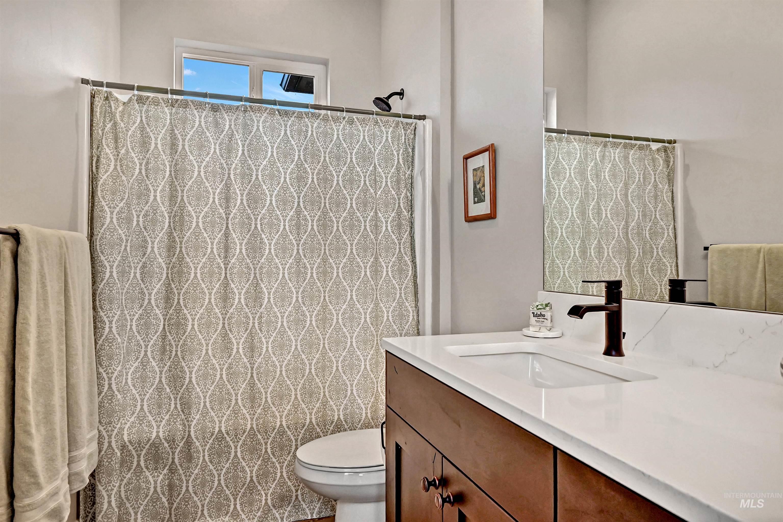 14964 Mortensen Ct., Caldwell, Idaho 83607, 4 Bedrooms, 3.5 Bathrooms, Residential For Sale, Price $1,250,000,MLS 98972178