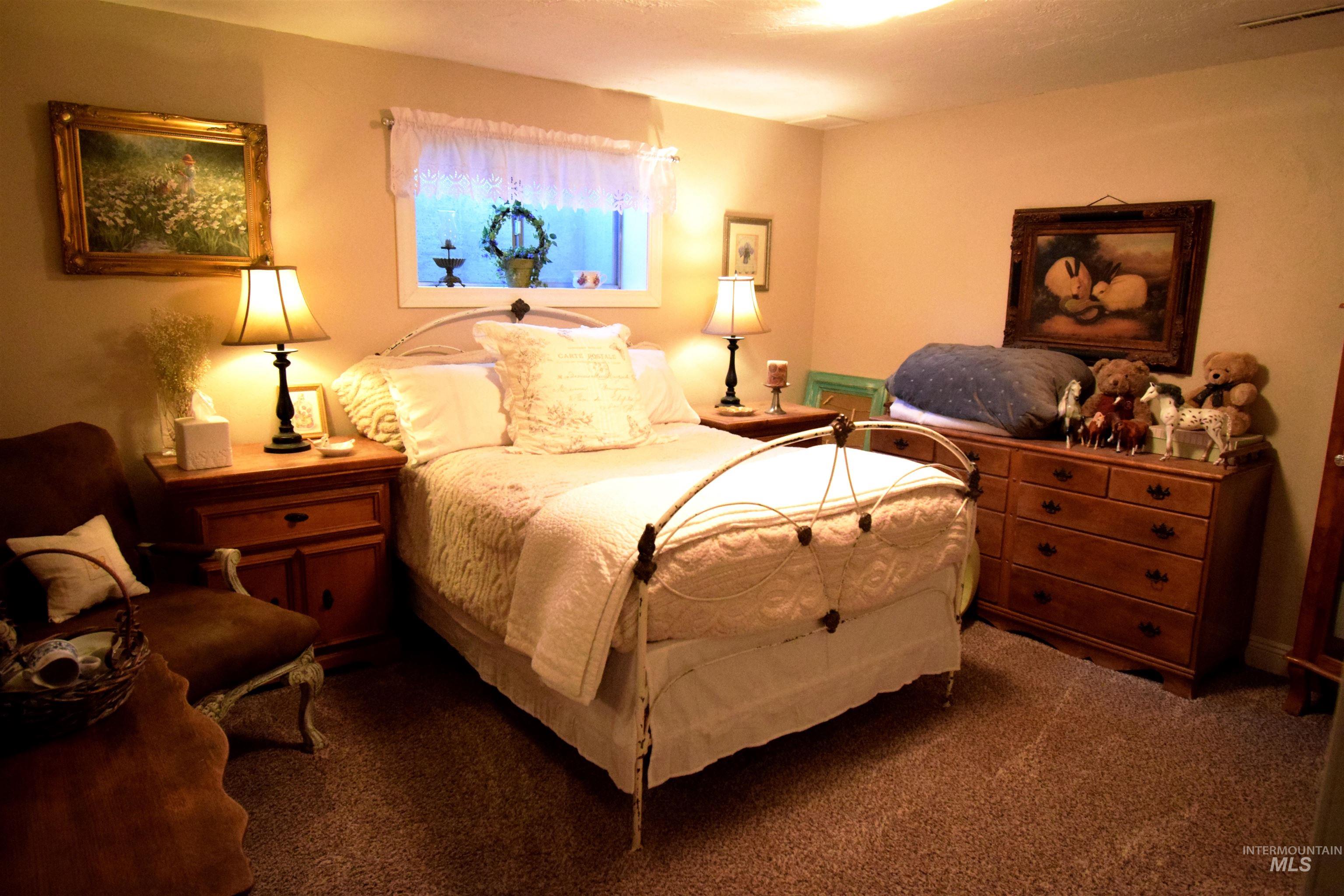 9325 W Wright St, Boise, Idaho 83709, 5 Bedrooms, 3 Bathrooms, Residential For Sale, Price $1,275,000,MLS 98972180