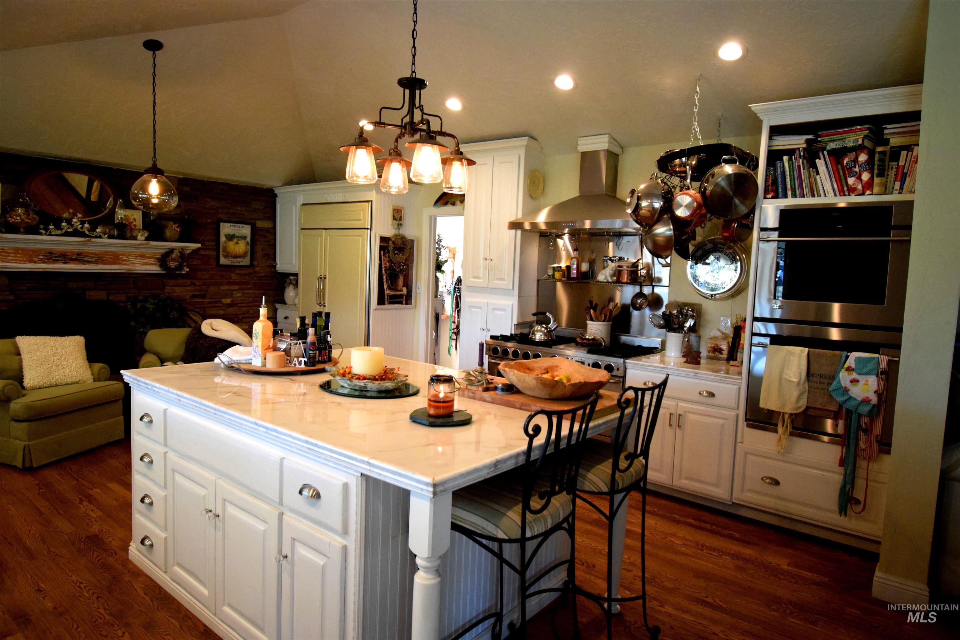 9325 W Wright St, Boise, Idaho 83709, 5 Bedrooms, 3 Bathrooms, Residential For Sale, Price $1,275,000,MLS 98972180