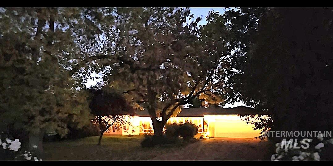 9325 W Wright St, Boise, Idaho 83709, 5 Bedrooms, 3 Bathrooms, Residential For Sale, Price $1,275,000,MLS 98972180