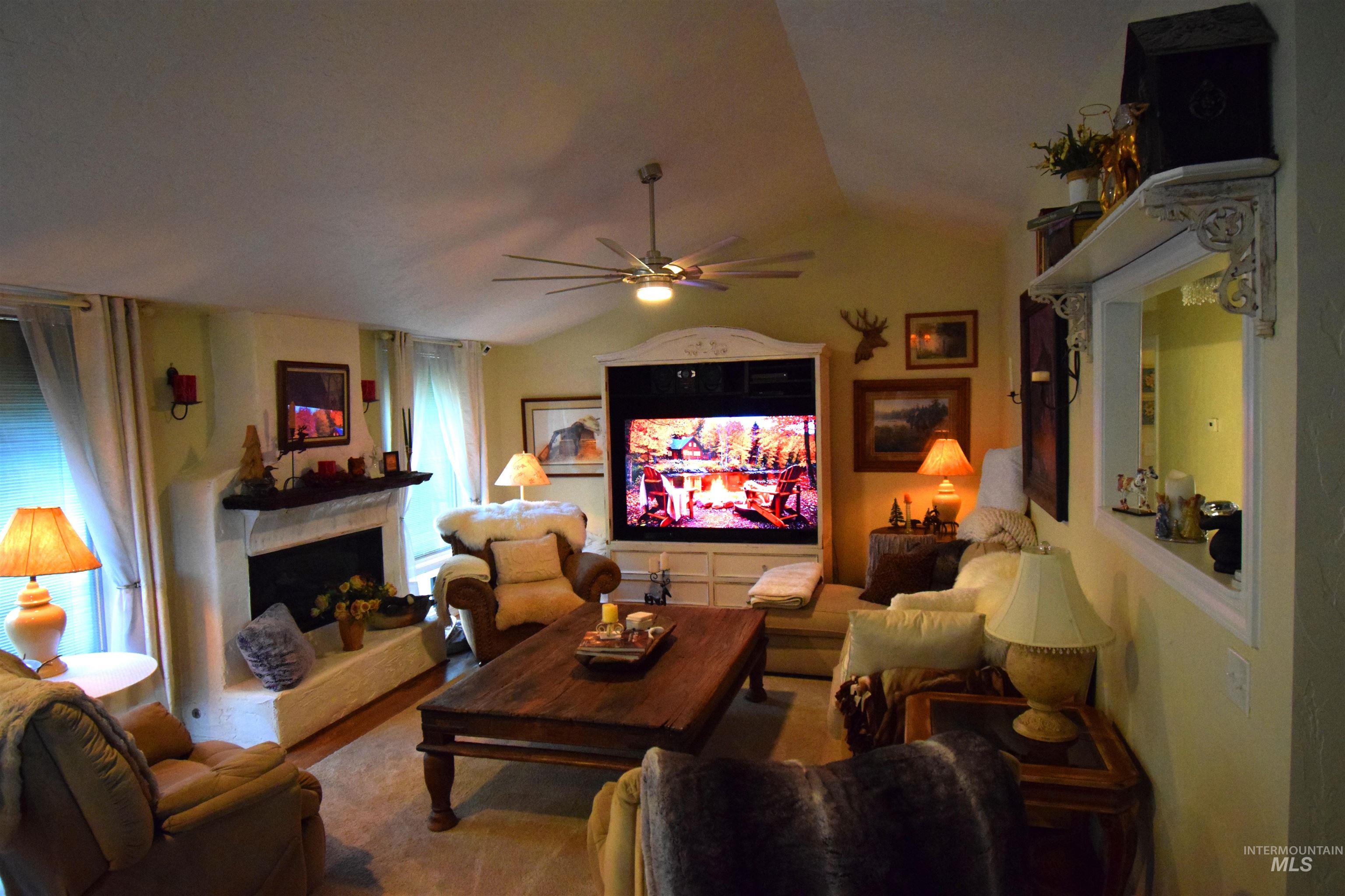 9325 W Wright St, Boise, Idaho 83709, 5 Bedrooms, 3 Bathrooms, Residential For Sale, Price $1,275,000,MLS 98972180