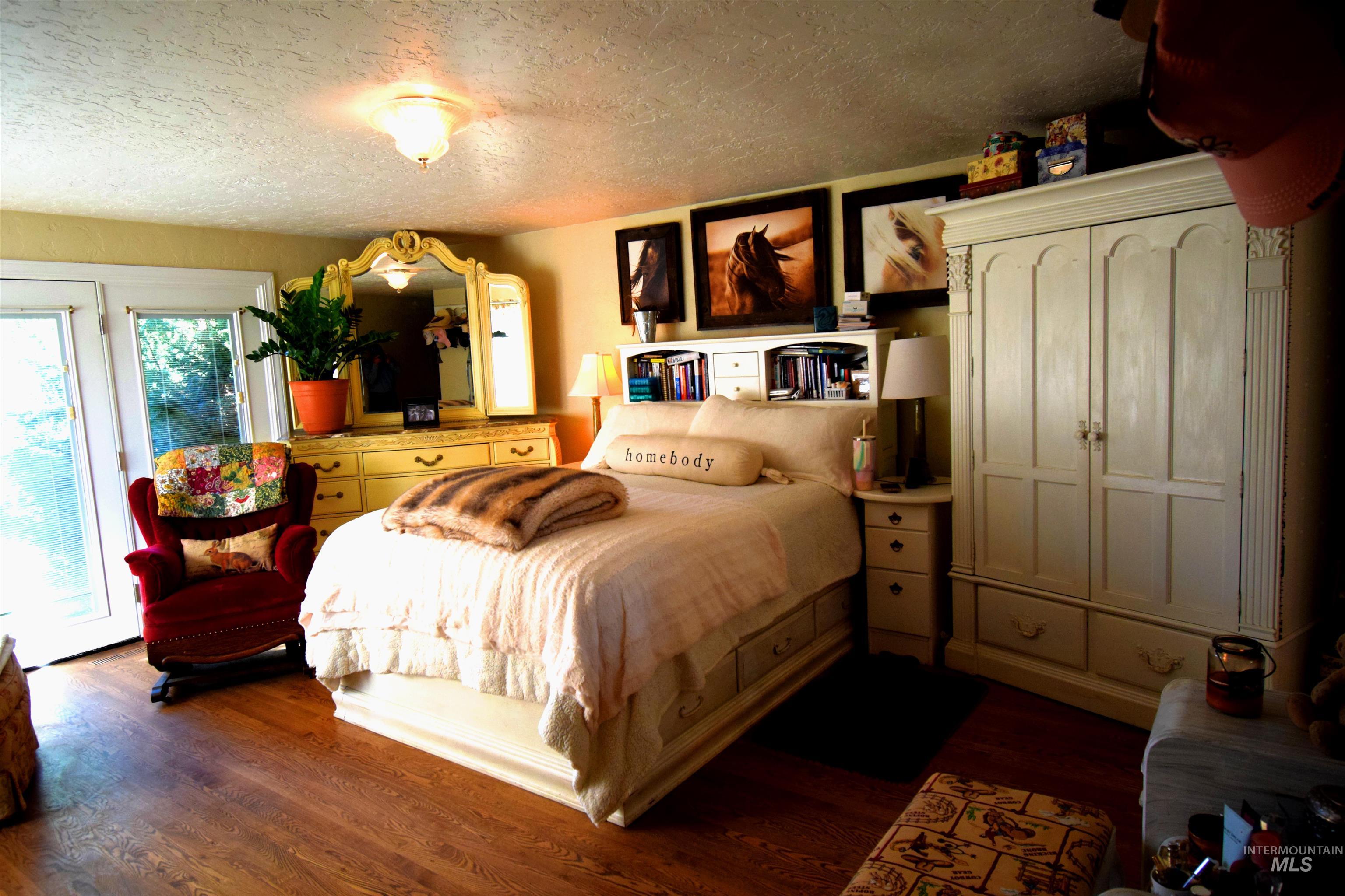 9325 W Wright St, Boise, Idaho 83709, 5 Bedrooms, 3 Bathrooms, Residential For Sale, Price $1,275,000,MLS 98972180