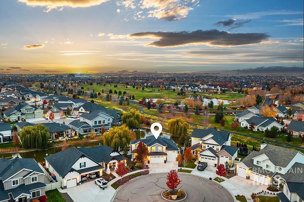 1185 N Seven Golds Pl, Eagle, Idaho 83616, 4 Bedrooms, 2.5 Bathrooms, Residential For Sale, Price $925,000,MLS 98972181