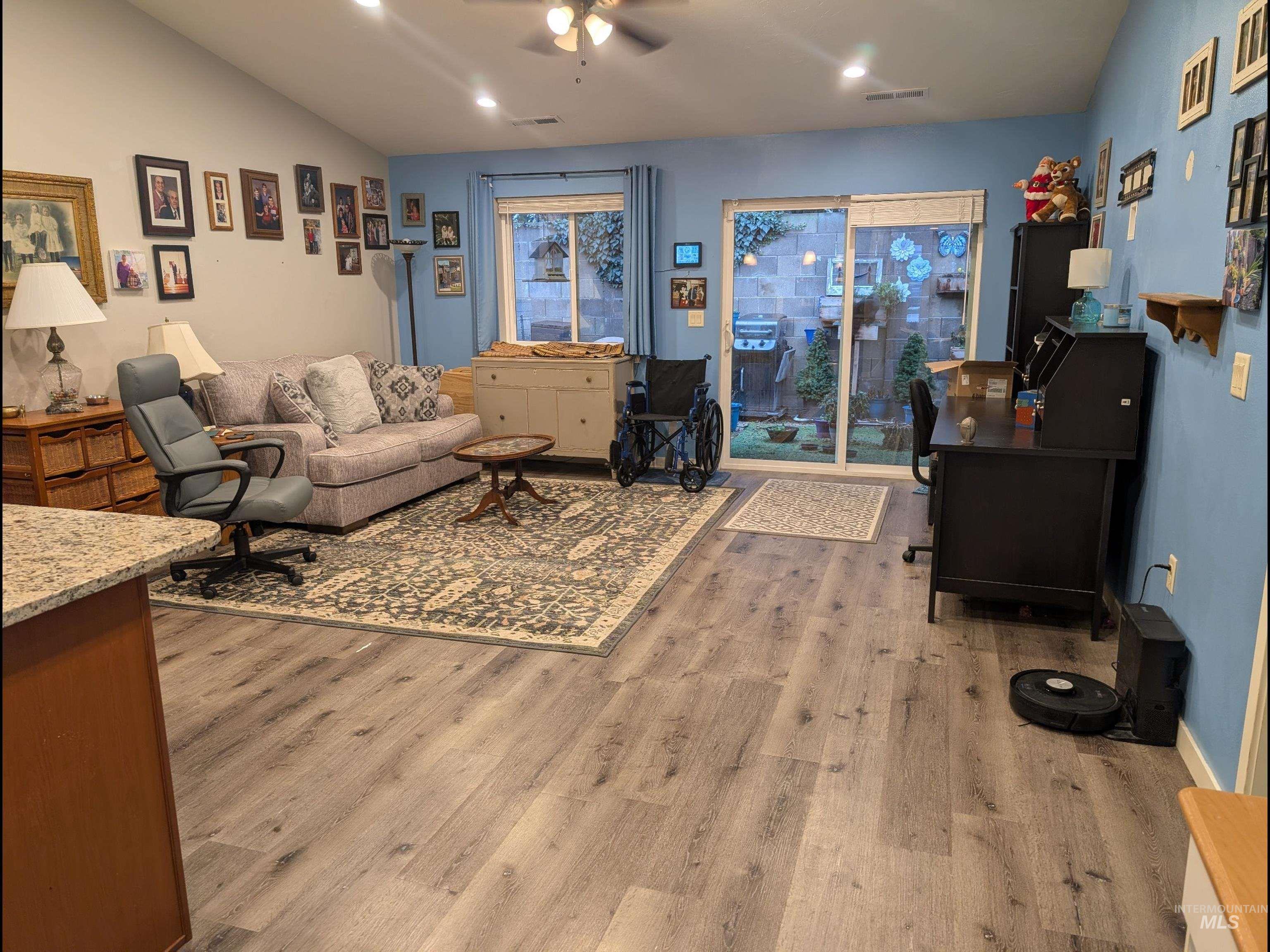 3438 5th Street, Lewiston, Idaho 83501-5138, 2 Bedrooms, 2 Bathrooms, Residential For Sale, Price $319,000,MLS 98972182