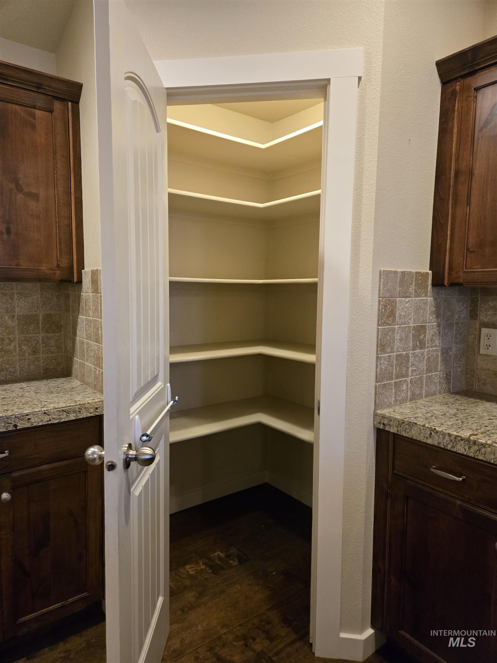 2615 Driftwood Dr., Payette, Idaho 83661, 3 Bedrooms, 2 Bathrooms, Residential For Sale, Price $415,000,MLS 98972186