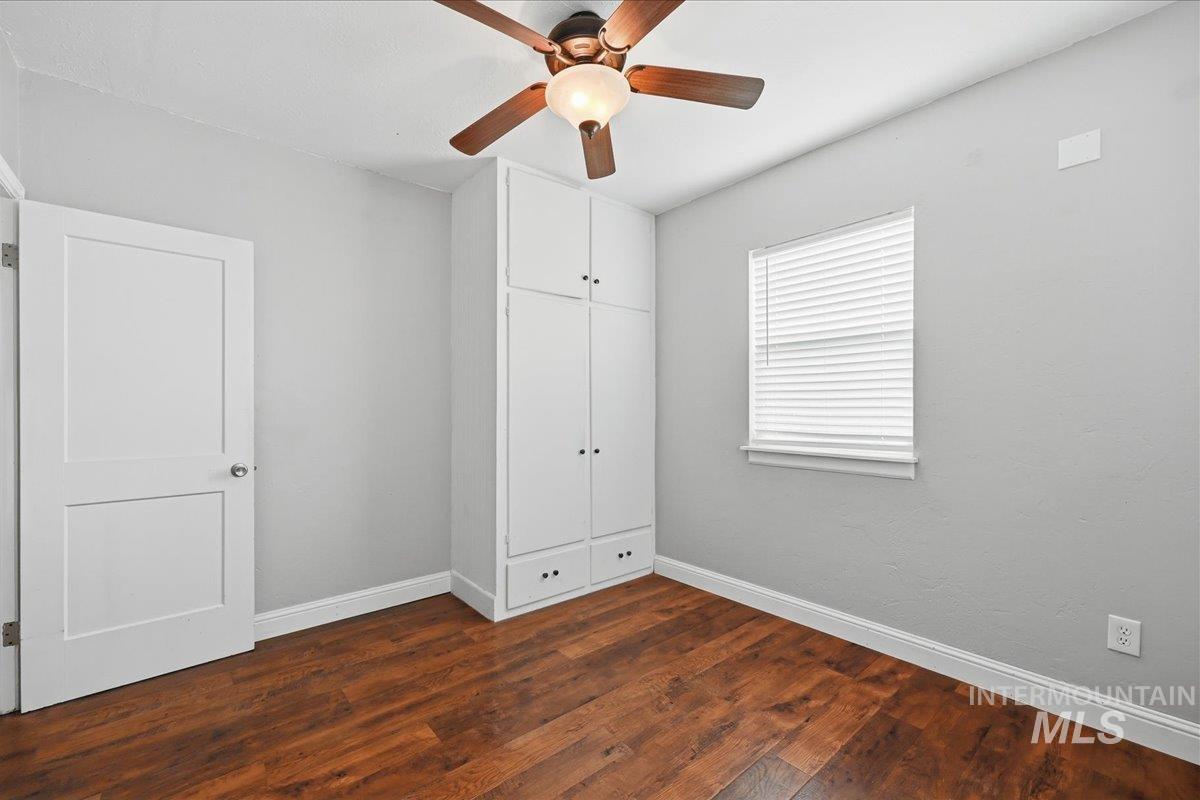 115 W Washington St, Meridian, Idaho 83642, 2 Bedrooms, 1 Bathroom, Residential For Sale, Price $299,900,MLS 98972191