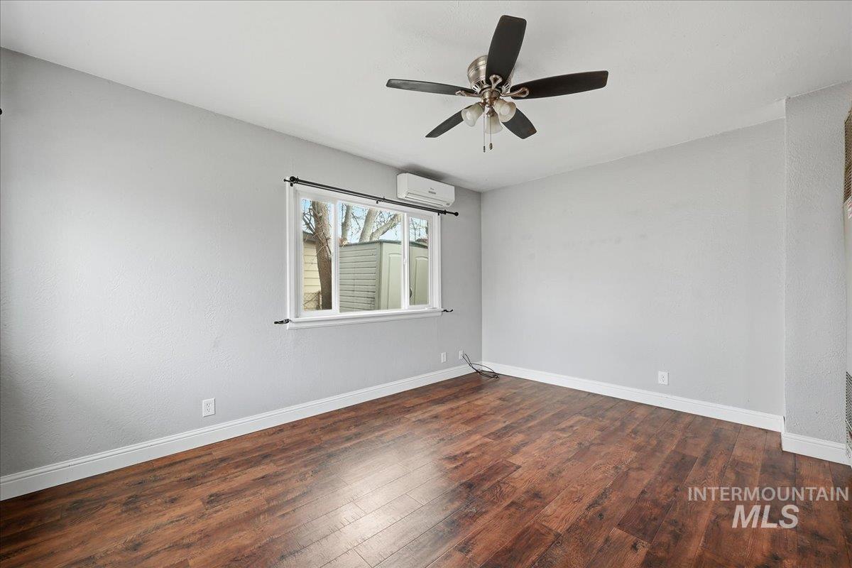 115 W Washington St, Meridian, Idaho 83642, 2 Bedrooms, 1 Bathroom, Residential For Sale, Price $299,900,MLS 98972191