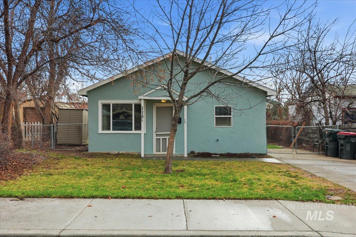 115 W Washington St, Meridian, Idaho 83642, 2 Bedrooms, 1 Bathroom, Residential For Sale, Price $299,900,MLS 98972191