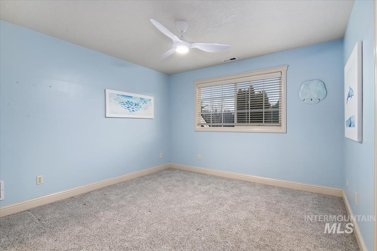 1675 S Lake Crest Way, Eagle, Idaho 83616, 5 Bedrooms, 4.5 Bathrooms, Residential For Sale, Price $1,249,900,MLS 98972192