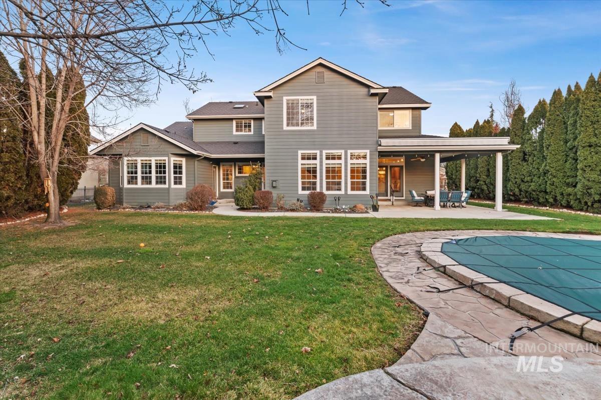 1675 S Lake Crest Way, Eagle, Idaho 83616, 5 Bedrooms, 4.5 Bathrooms, Residential For Sale, Price $1,249,900,MLS 98972192