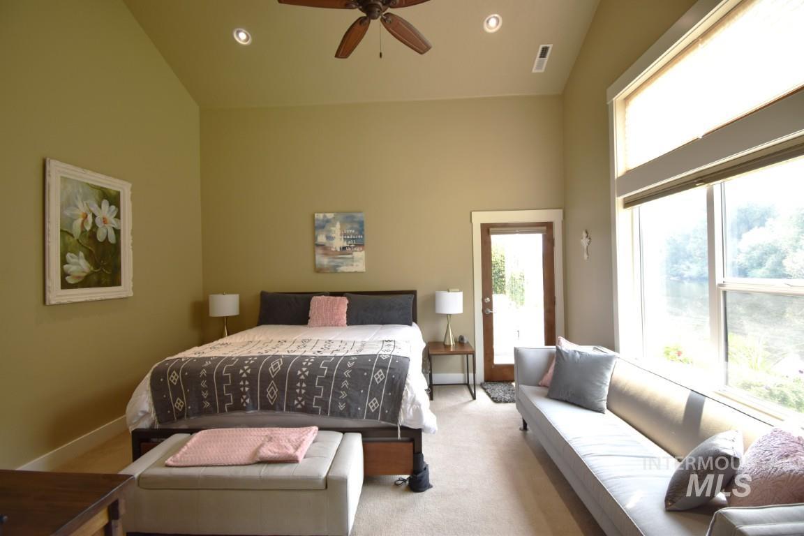 1193 E Lone Shore Dr, Eagle, Idaho 83616, 3 Bedrooms, 2 Bathrooms, Rental For Rent, Price $3,000,MLS 98972194